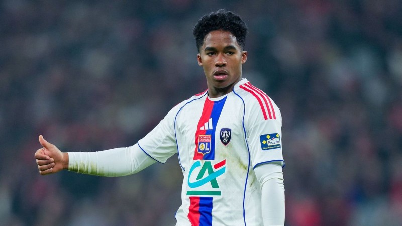 MU muốn chiêu mộ thần đồng người Brazil