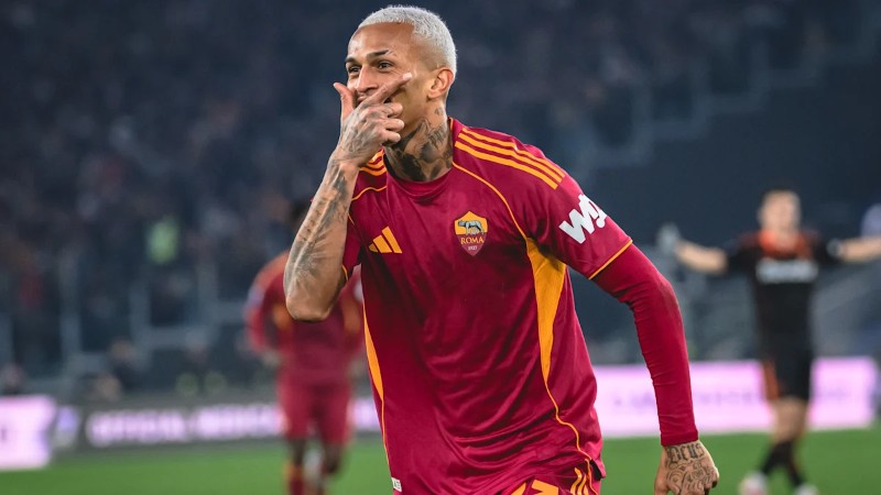 Wesley có tham vọng đá World Cup 2026